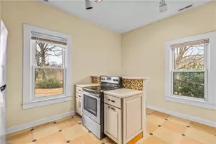 1721 S Main St, Winston-Salem, NC 27127 - Photo 14