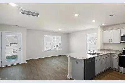 1419 Maltese Lane, Greensboro, NC 27405 - Photo 2