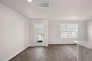 1419 Maltese Ln, Greensboro, NC 27405 - Photo 4