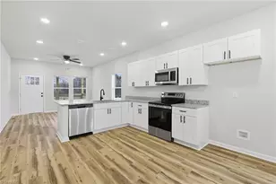 522 N Beaumont Ave, Burlington, NC 27217 - Photo 8