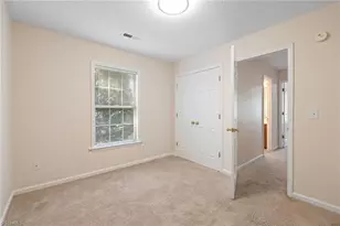 15 Wimbledon Ln, Greensboro, NC 27455 - Photo 22