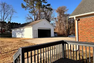 1501 Cox Ct, Archdale, NC 27263 - Photo 4