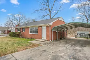 2545 Hyde St, Burlington, NC 27217 - Photo 4