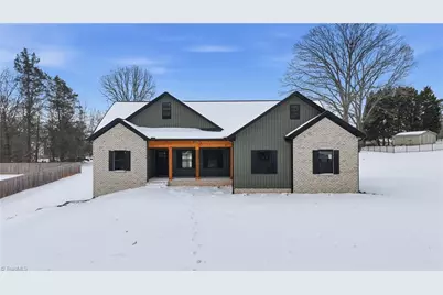 4381 Continental Drive, Pfafftown, NC 27040 - Photo 1