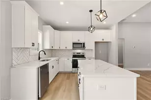 4381 Continental Dr, Pfafftown, NC 27040 - Photo 16