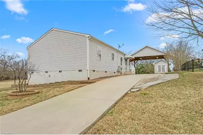 445 Key Street, Burlington, NC 27217 - Photo 4