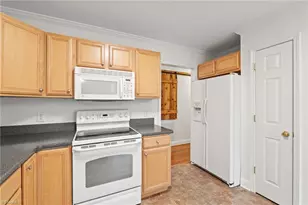 2472 Joshua Ln, Winston-Salem, NC 27127 - Photo 16