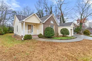 2472 Joshua Ln, Winston-Salem, NC 27127 - Photo 4