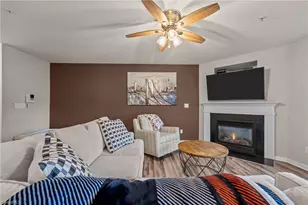 4702 Pennoak Ln, Greensboro, NC 27407 - Photo 10