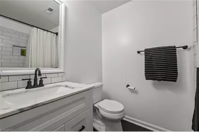 4702 Pennoak Lane, Greensboro, NC 27407 - Photo 20