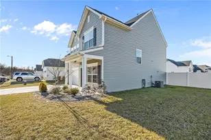 144 Sasha Dr, Lexington, NC 27295 - Photo 2