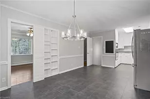 507 Valleybrook Dr, Jamestown, NC 27282 - Photo 8