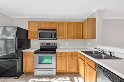 4506 Cross Ridge Lane, Greensboro, NC 27410 - Photo 2