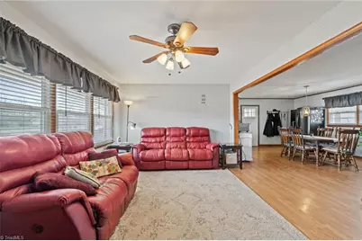 896 Knowles Road, Reidsville, NC 27320 - Photo 24