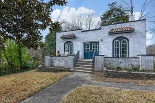 705 Delmont St, High Point, NC 27262 - Photo 2