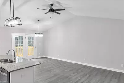 4 Hames Street, Lexington, NC 27295 - Photo 8