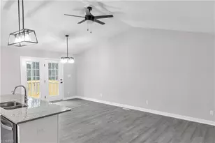 4 Hames St, Lexington, NC 27295 - Photo 8