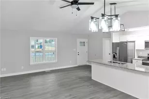 4 Hames St, Lexington, NC 27295 - Photo 6