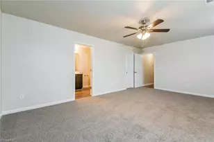 828 Brentwood Pk Ln, Rural Hall, NC 27045 - Photo 8