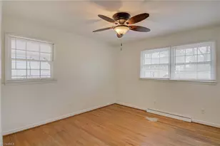 2504 Cornwallis Dr, Greensboro, NC 27408 - Photo 16