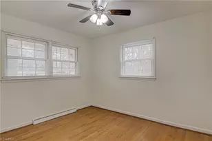 2504 Cornwallis Dr, Greensboro, NC 27408 - Photo 18