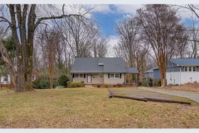 2504 Cornwallis Drive, Greensboro, NC 27408 - Photo 2
