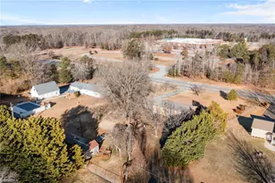 5509 Yanceyville Rd, Browns Summit, NC 27214 - Photo 4