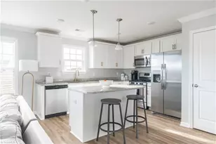 401 Altavista Dr, Clemmons, NC 27012 - Photo 10