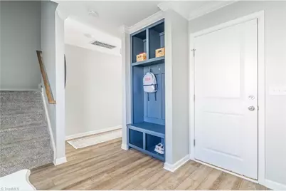 401 Altavista Drive, Clemmons, NC 27012 - Photo 8