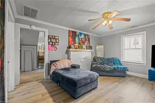 229 Dorothy St, High Point, NC 27262 - Photo 6