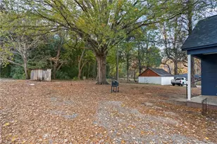 229 Dorothy St, High Point, NC 27262 - Photo 18