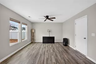 3828 Miller Dr, Greensboro, NC 27405 - Photo 16