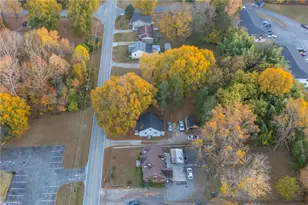 231 Dorothy St, High Point, NC 27262 - Photo 22