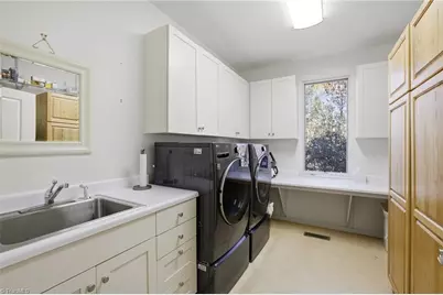 637 Wildflower Trail, Lexington, NC 27295 - Photo 32