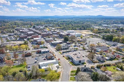 607 N Main Street, Mount Airy, NC 27030 - Photo 38