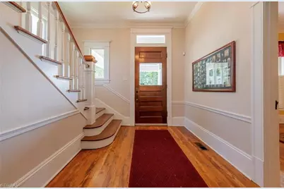 607 N Main Street, Mount Airy, NC 27030 - Photo 6