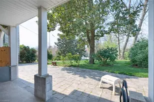 607 N Main St, Mount Airy, NC 27030 - Photo 34