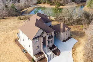 2006 Otter Creek Dr, Whitsett, NC 27377 - Photo 46