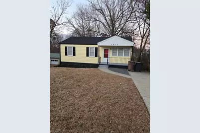 1915 Woodside Drive, Greensboro, NC 27401 - Photo 1