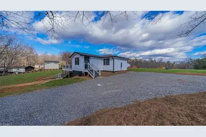 3103 Pipers Gap Road, Mount Airy, NC 27030 - Photo 6