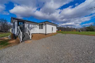 3103 Pipers Gap Rd, Mount Airy, NC 27030 - Photo 24