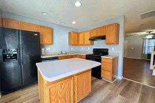 16875 Greenlawn Hills Ct, Charlotte, NC 28213 - Photo 10