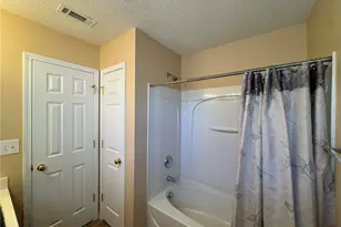 16875 Greenlawn Hills Ct, Charlotte, NC 28213 - Photo 20