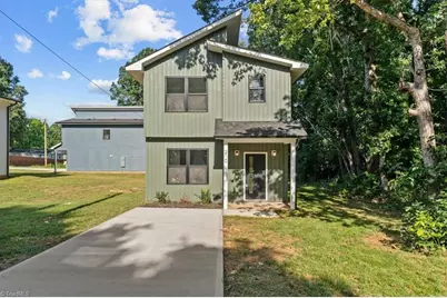 210 S Carter Street, Liberty, NC 27298 - Photo 1