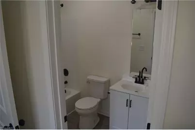 1015 Sharon Street, High Point, NC 27260 - Photo 10