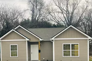 1015 Sharon St, High Point, NC 27260 - Photo 1