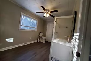 167 Draughn St, Mount Airy, NC 27030 - Photo 8