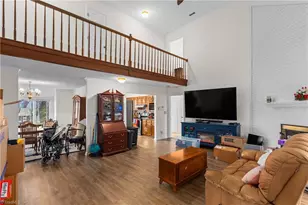 2016 Candelar Dr, High Point, NC 27265 - Photo 8