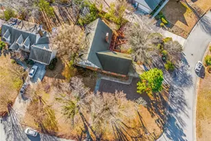 2016 Candelar Dr, High Point, NC 27265 - Photo 44