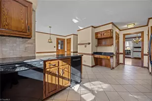 2404 Saddle Club Rd, Burlington, NC 27215 - Photo 14